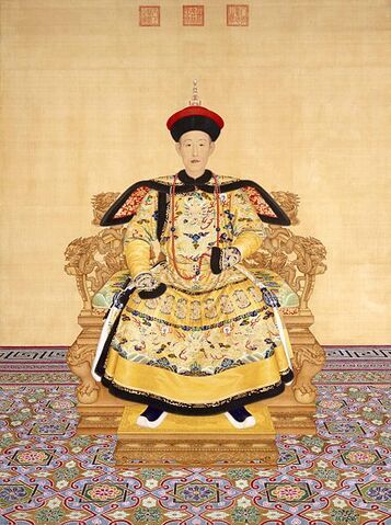 File:447px-清 郎世宁绘《清高宗乾隆帝朝服像》.jpg