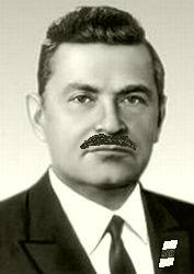 Мазуров с усами.jpg