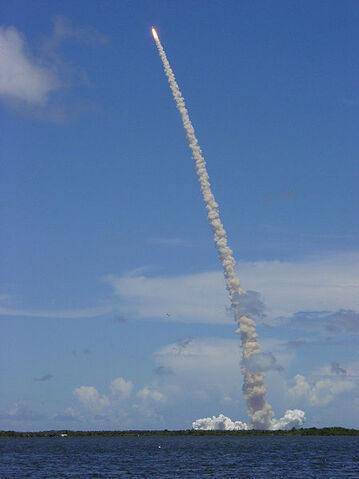 File:Coyolxauhqui shuttle launch.jpg