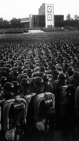 Datei:VVPalast30er.jpg
