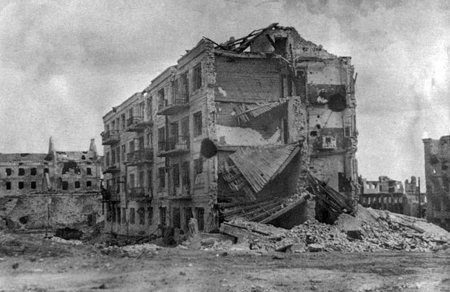 File:Pavlov's House.jpg