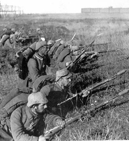 File:German soldiers WWI.jpg