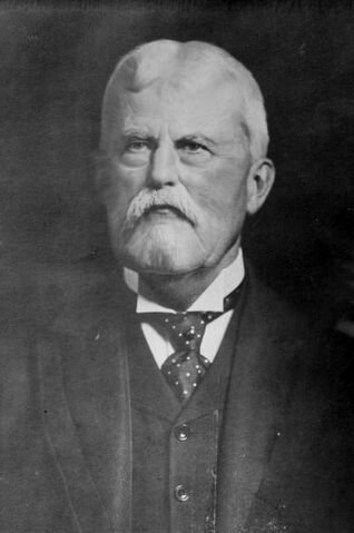 Datei:EphraimEisenheimBayMinister60er.jpg