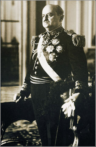 File:Oscar Benavides.jpg