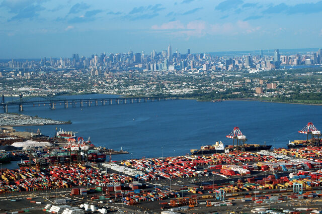 File:Manhattan.jpg