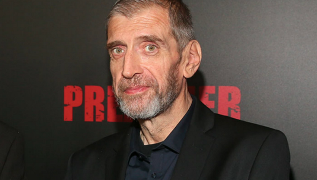 File:Steve Dillon.png