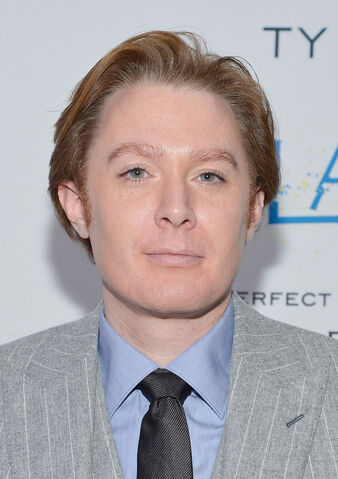 File:Clay+Aiken+Flawsome+Ball+Tyra+Banks+TZONE+hiQMcsQC7QXx.jpg