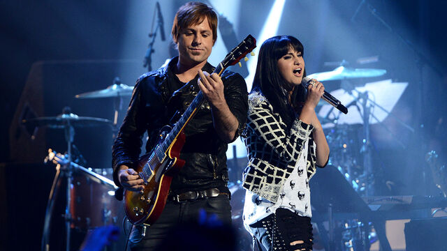 File:20-top9-perform-20140326-1170x658.jpg