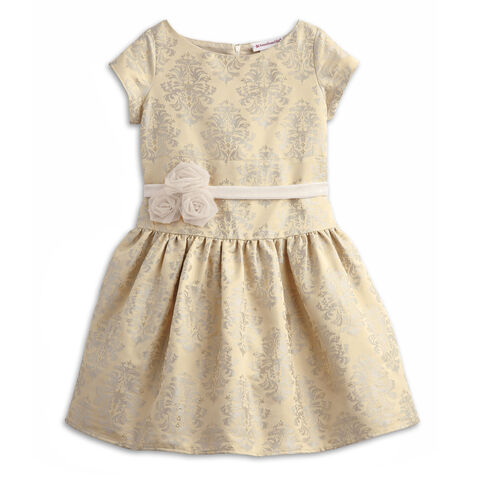 File:BrocadeDressGirls.jpg
