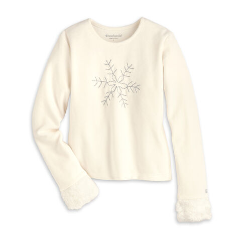 File:WinterWhiteTee girls.jpg