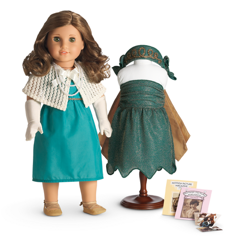 File:RebeccaCostumeSet.png