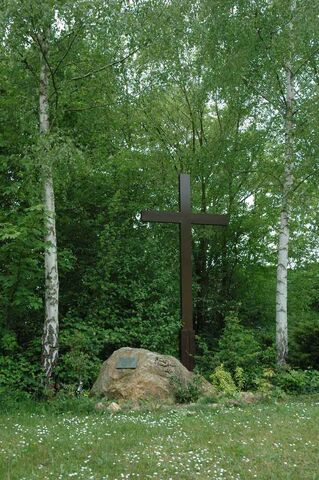 File:Eppstein memorial.jpg