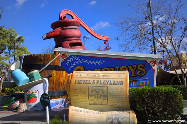File:92b Fievel's Playland.jpg