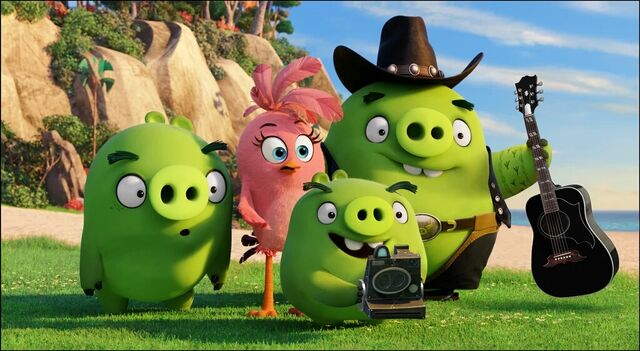 File:AngryBirdsMovieEarl.jpg
