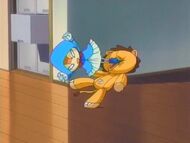Ririn kicking Kon