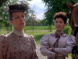 Mrs Spencer und Mrs Blewett.jpg