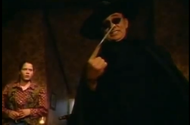 File:Carvedstoneclosinginforthekill.png