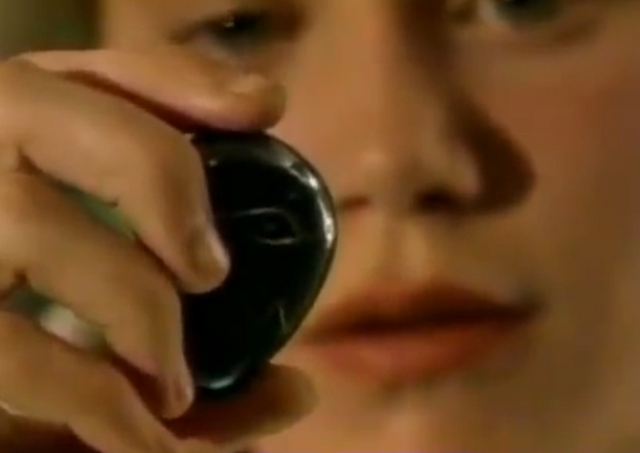 File:Carvedstonethestone.png