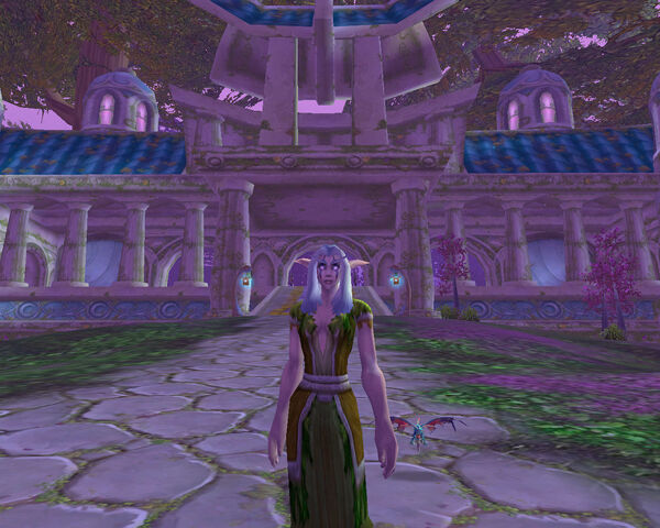 File:Rowain Blackberry in Darnassus.jpg