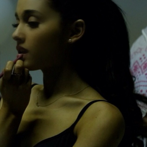 File:TheWay Makeup.png