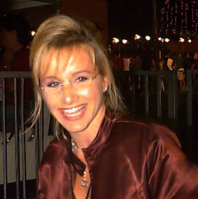 File:Andreazuckerman.jpg