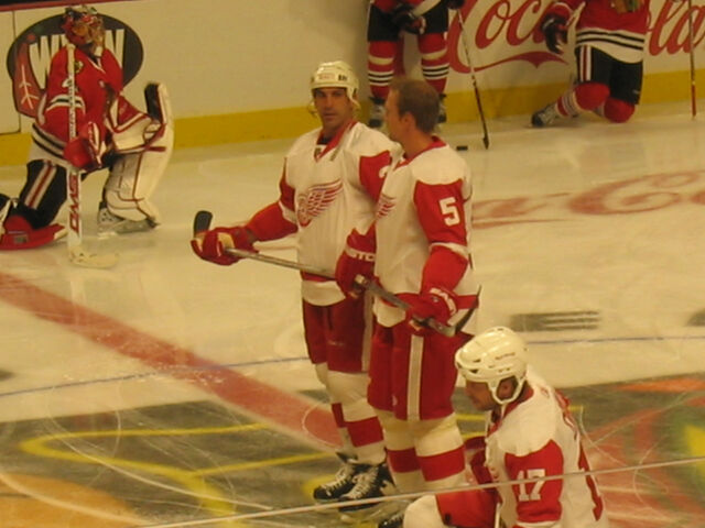 File:1192896127 Cheli-Lids.jpg