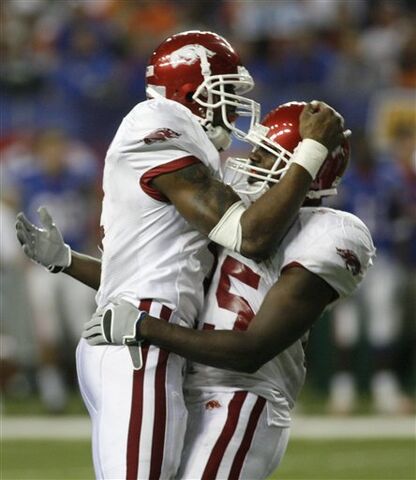 File:Felix and dmc hug.jpg