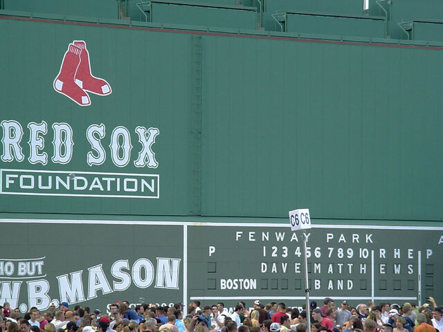File:Fenway Park-1195665937-120.jpg
