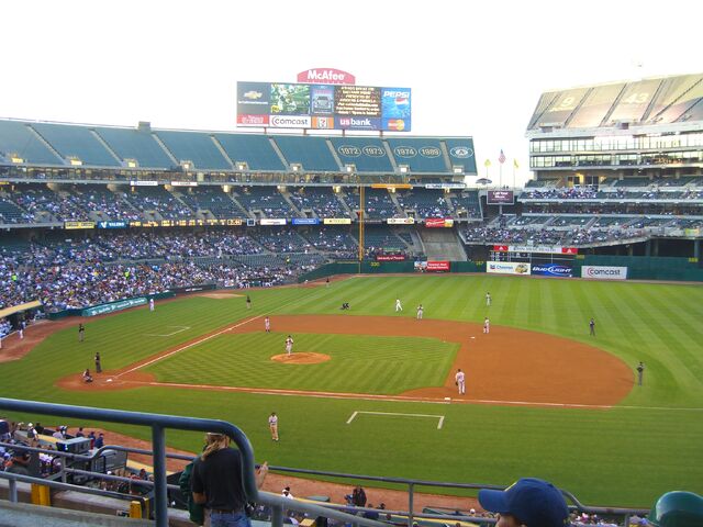 File:Oakland Athletics-1199768507-880.jpg