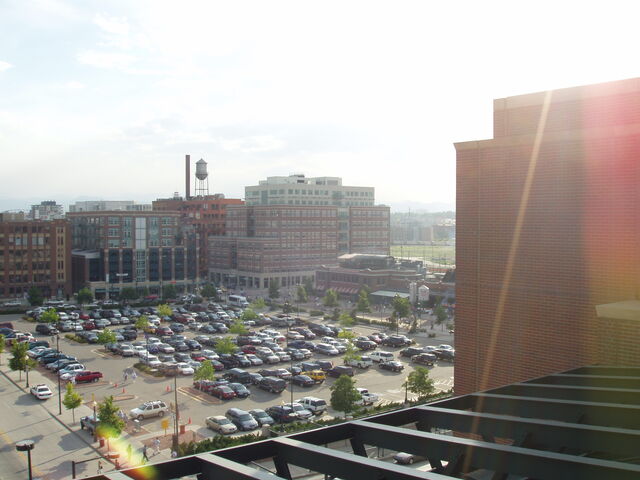 File:Coors Field-1195663132-492.jpg