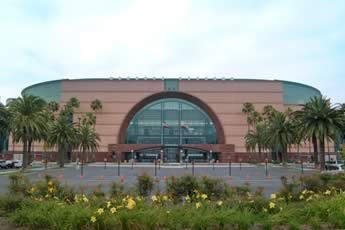File:Hondacenter.jpg