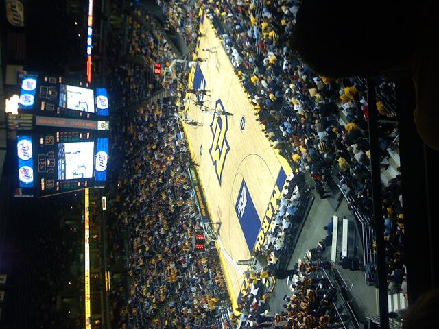 File:Bradley Center-1196093820-302.jpg