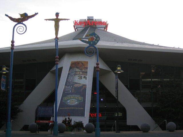 File:800px-KeyArena.jpg