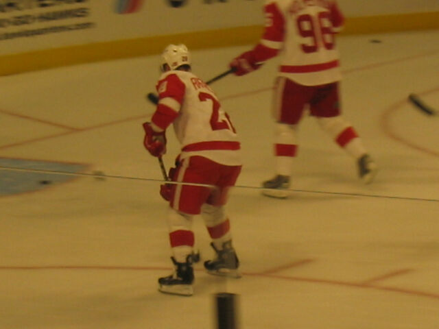 File:1192895043 Rafalski-Shoots.jpg
