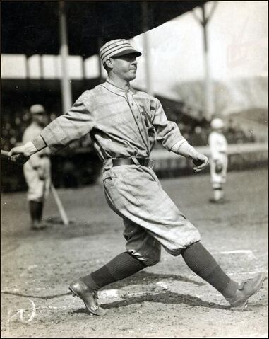 File:Player profile Benny Kauff.jpg