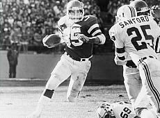 File:1224358795 Mike-jets.jpg
