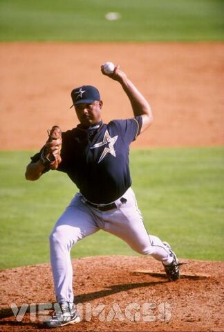 File:Player profile Roberto Rivera.jpg