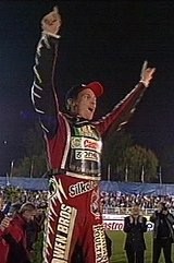 File:MarkLoram.jpg
