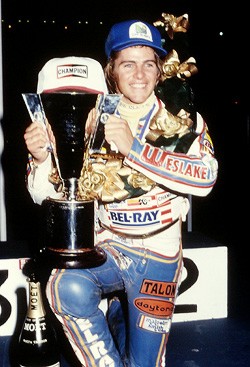 File:BrucePenhall.jpg