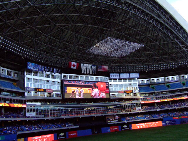 File:Rogers Centre-1195683689-779.jpg