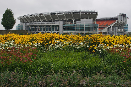 File:Celvelandbrownsstadium.jpg