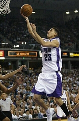 NBA09 SAC Martin