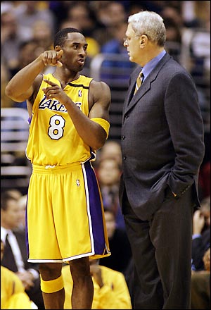 File:Kobe-phil-med.jpg