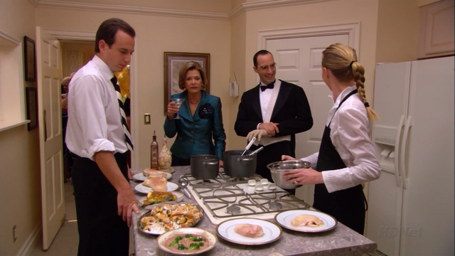 File:3x09 S.O.B.s (66).png