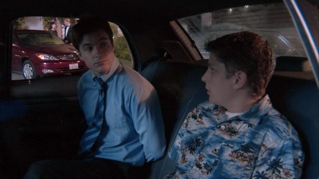 File:1x05 Charity Drive (45).png
