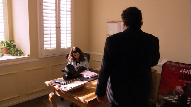 File:2x17 Spring Breakout (22).png