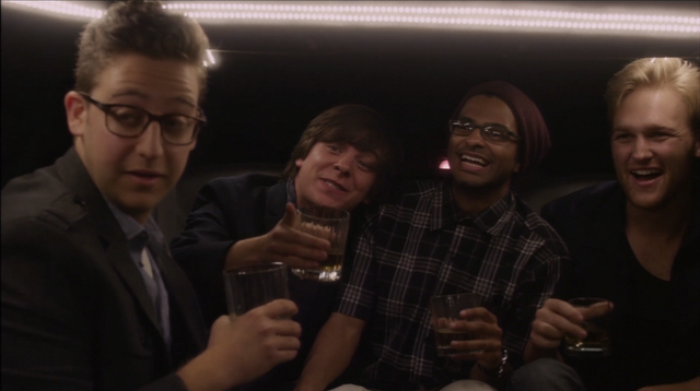 File:4x07 Colony Collapse (124).png