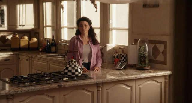 File:4x12 Señoritis (055).png