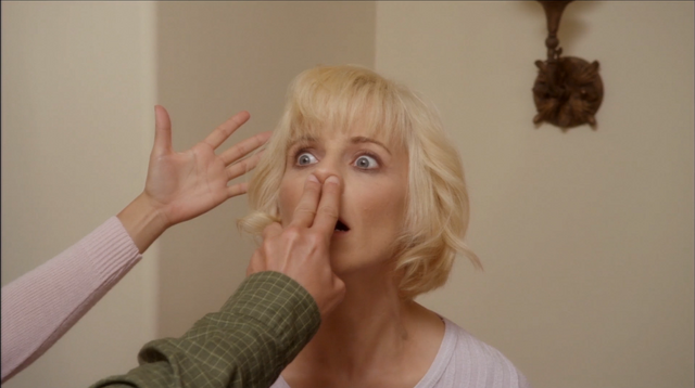 File:4x09 Smashed (43).png