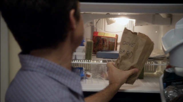 File:4x10 Queen B. (75).png